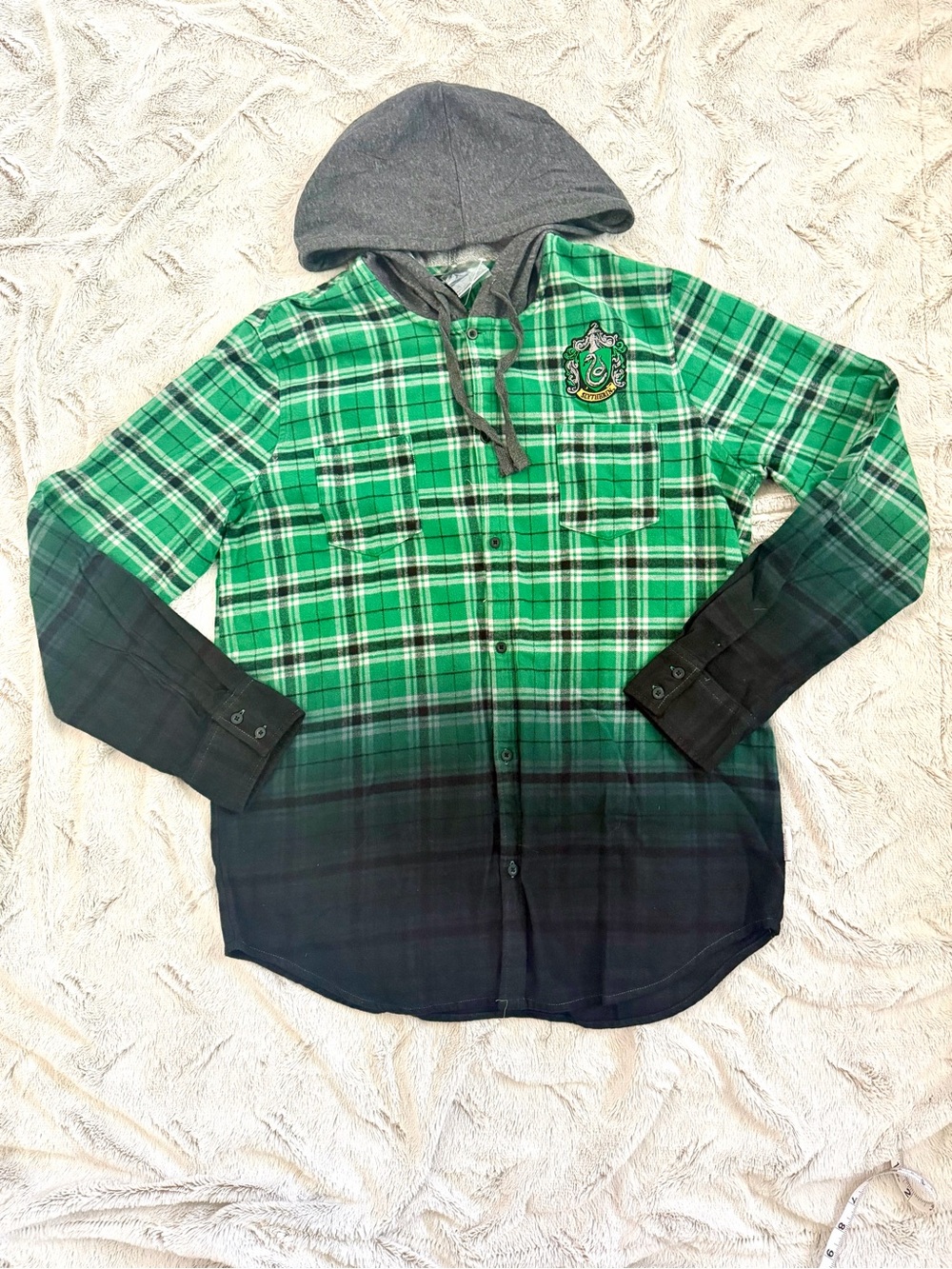 NWTOur Universe Harry Potter Slytherin Hooded Flannel Shirt Dip Dye Ombre Size L